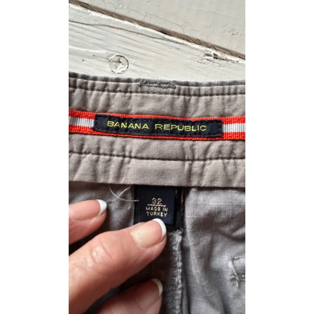 Banana Republic Mens Grey Cotton Ripstop Cargo Shorts Size 32 Utility Gorpcore